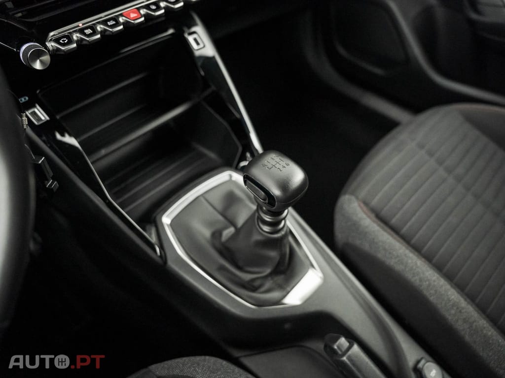 Peugeot 2008 1.2 PureTech Active Pack
