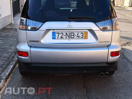 Mitsubishi Outlander 2.2 DID — fotografia 5