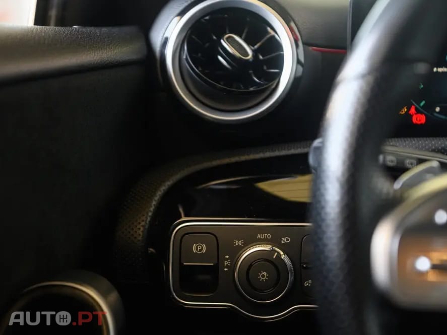 Mercedes-Benz A 180 d AMG Line Aut.