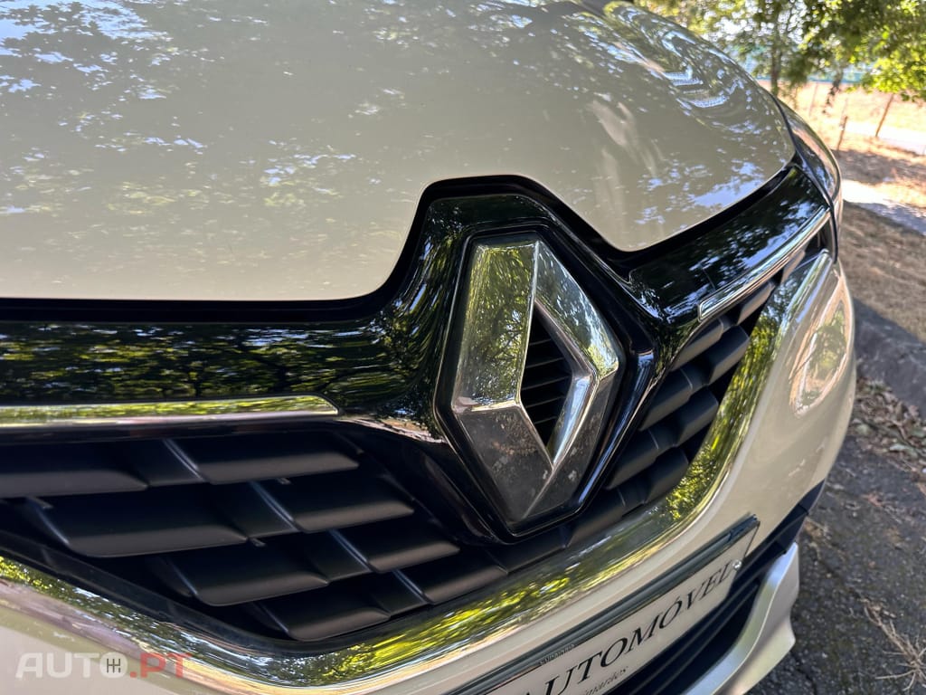 Renault Captur 1.5 dCi Initiale Paris