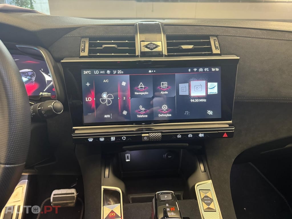 DS DS7 E-Tense Performance Line EAT8