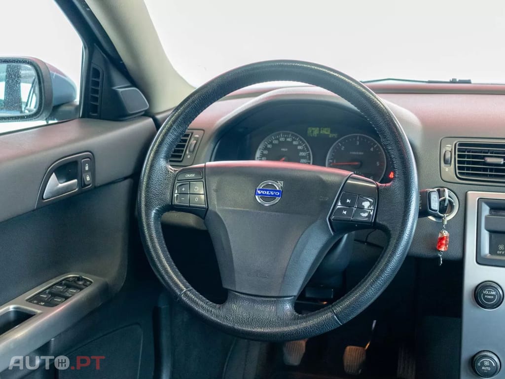 Volvo V50 2.0 D Nível 1