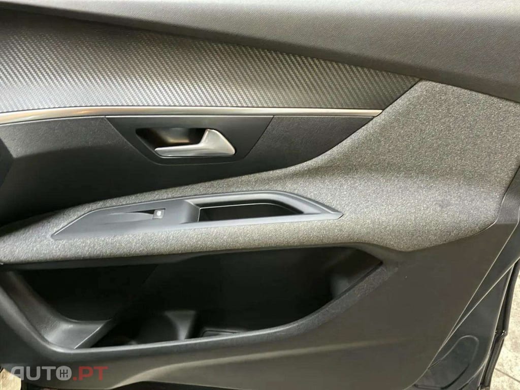 Peugeot 3008 1.5 BlueHDi Allure Pack EAT8