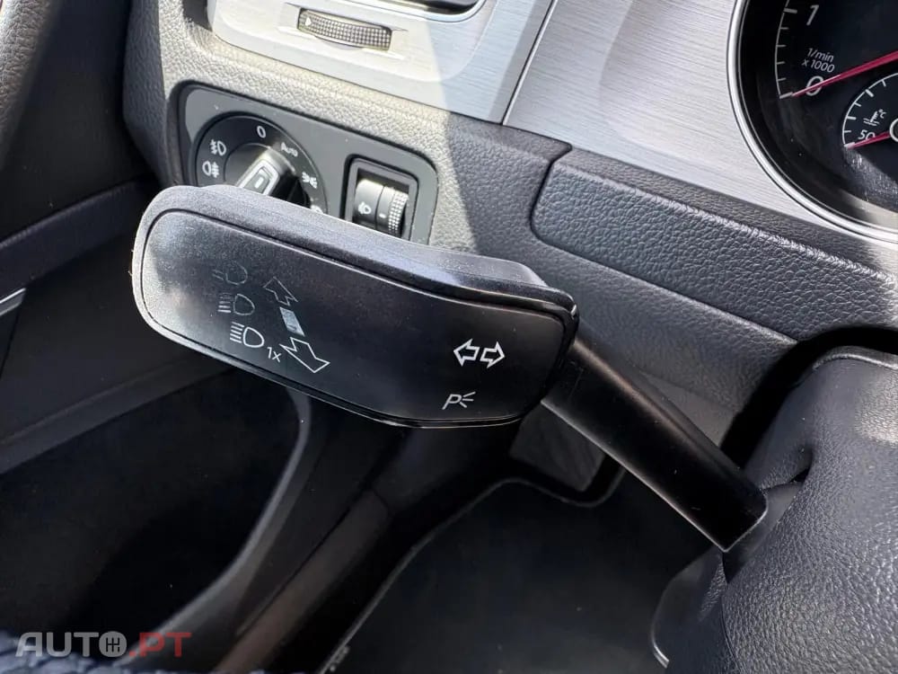 Volkswagen Golf 1.0 TSI Trendline