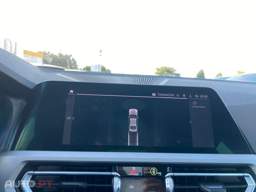 BMW 330 e Line Sport Auto