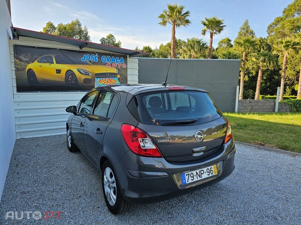 Opel Corsa 1.2 16V EcoFLEX Easytronic Color Elegance