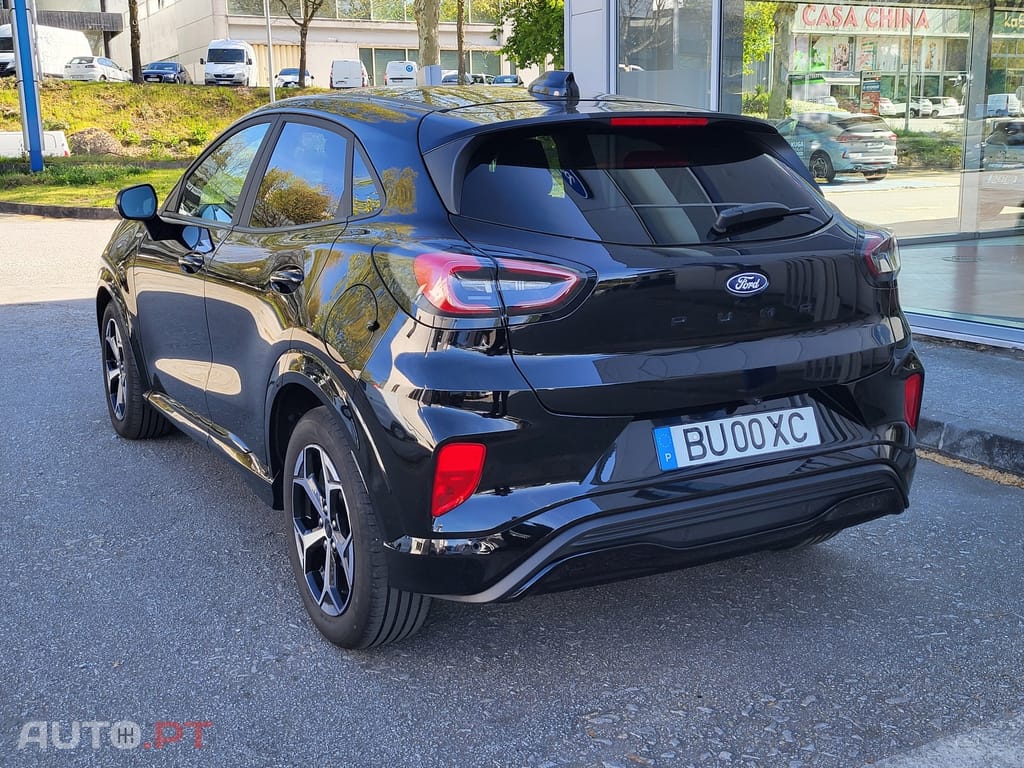 Ford Puma 1.0 EcoBoost mHEV ST-Line