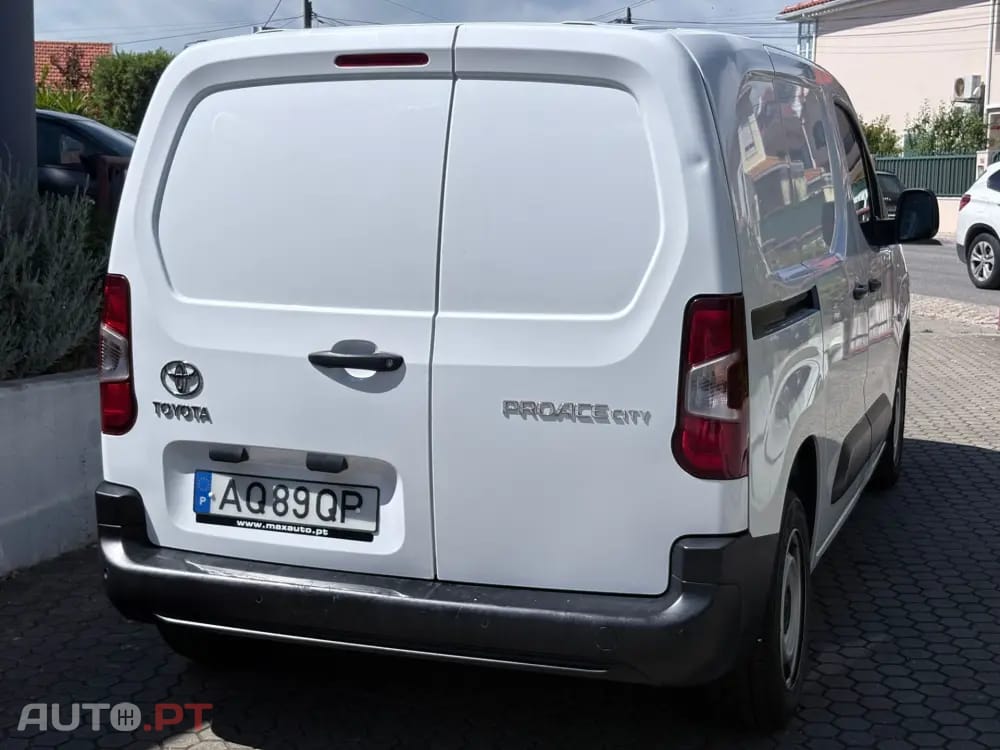 Toyota Proace Verso 1.5D L1 Comfort — fotografia 21