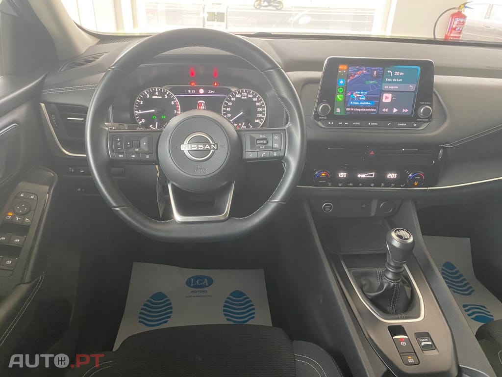 Nissan Qashqai 1.3 DIG-T Premiere Edition