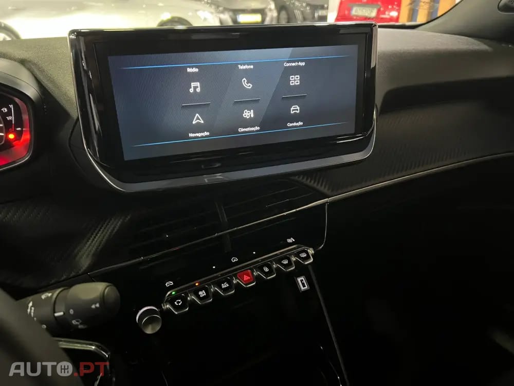 Peugeot 2008 1.2 PureTech Style