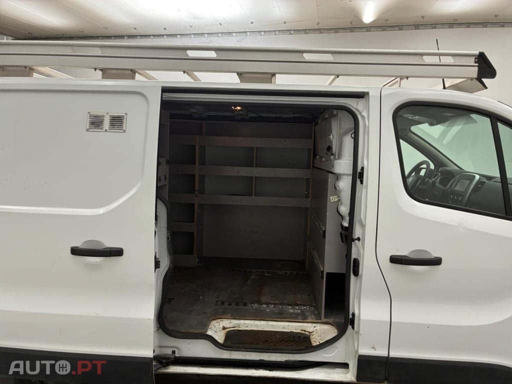 Renault Trafic 2.0 dCi L1H1 1.2T Grand Confort