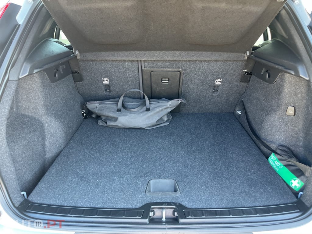 Volvo XC40 1.5 T5 PHEV Inscription Expression