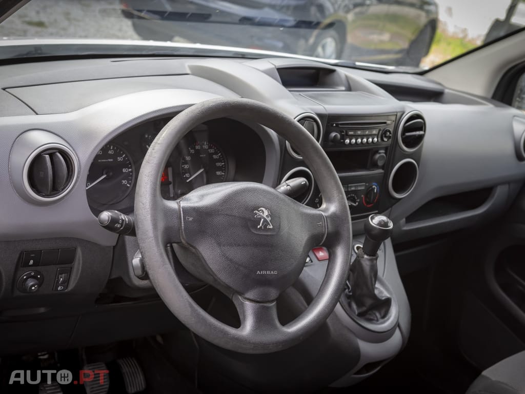 Peugeot Partner 1.6 BlueHDi L1 Premium 3L