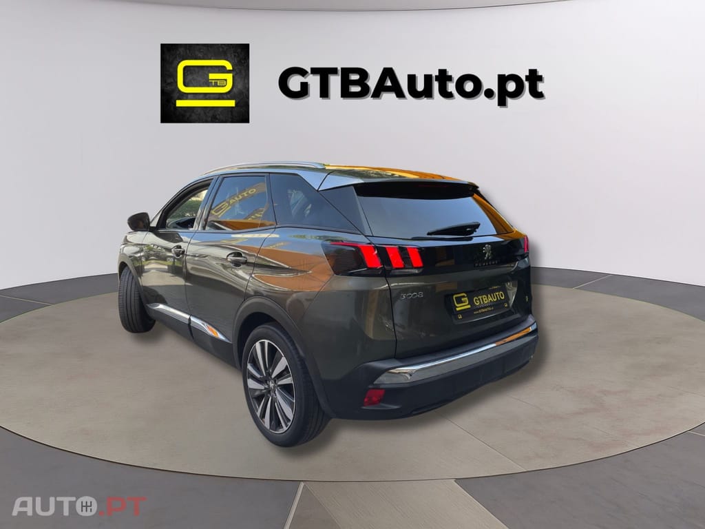 Peugeot 3008 1.2 ALLURE