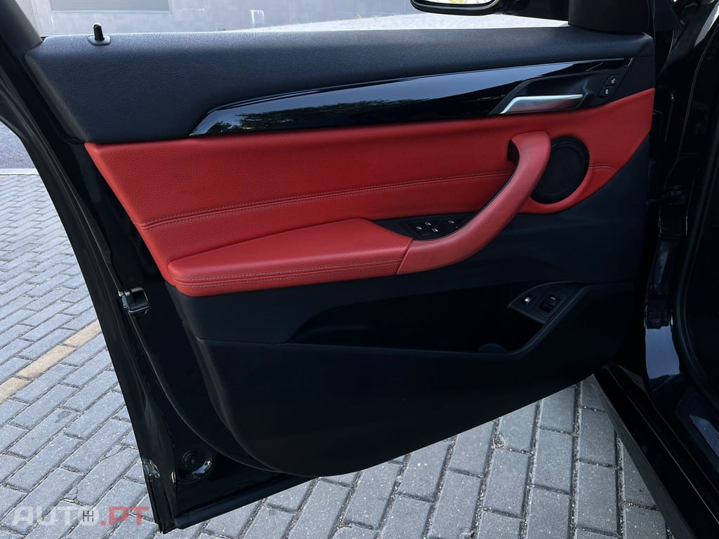 BMW X2 25 e xDrive X Pack M