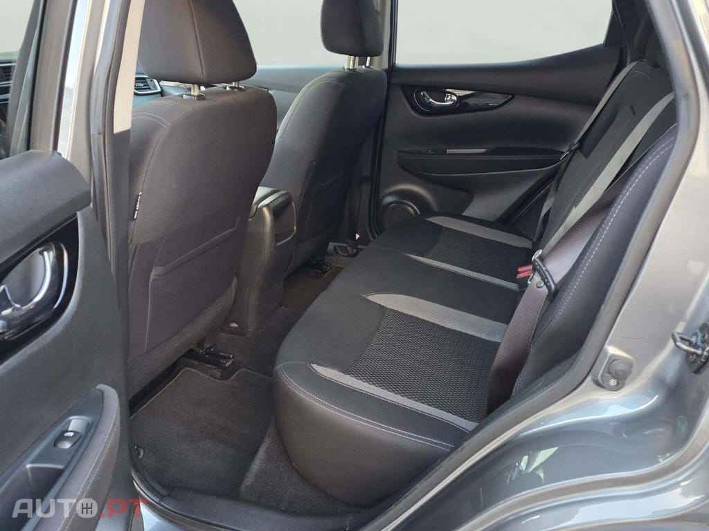 Nissan Qashqai 1.5 dCi Acenta C/Barras de Tejadillho