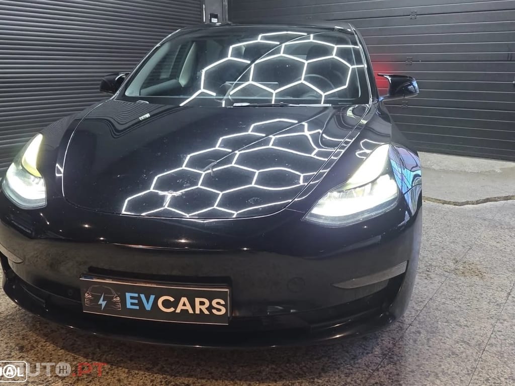 Tesla Model 3 Long Range Tração Integral