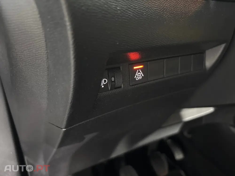 Peugeot 2008 1.2 PureTech Active