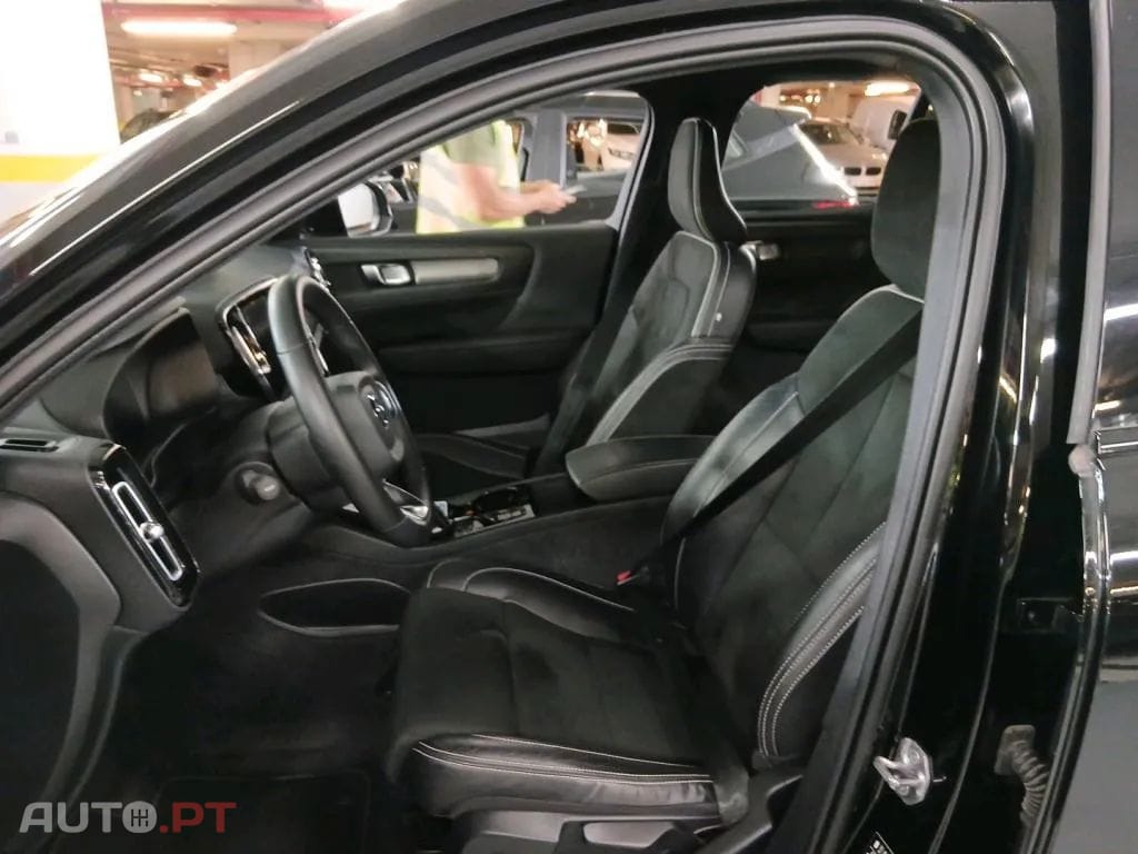 Volvo XC40 1.5 T5 PHEV R-Design