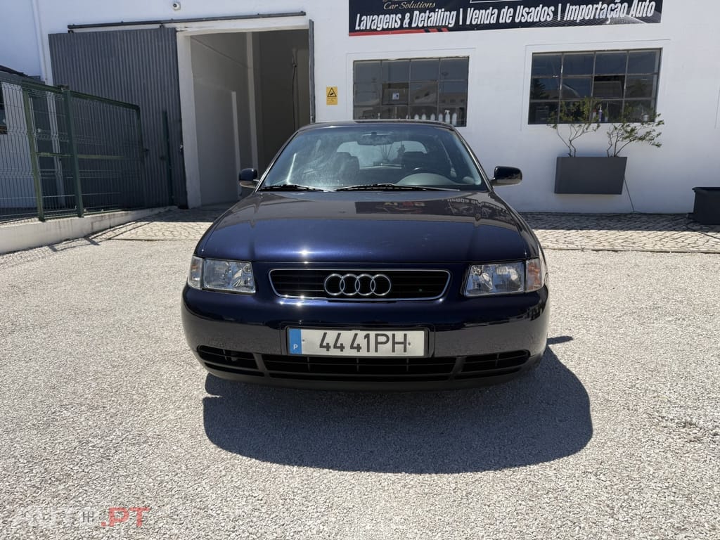 Audi A3 1.6 Attraction
