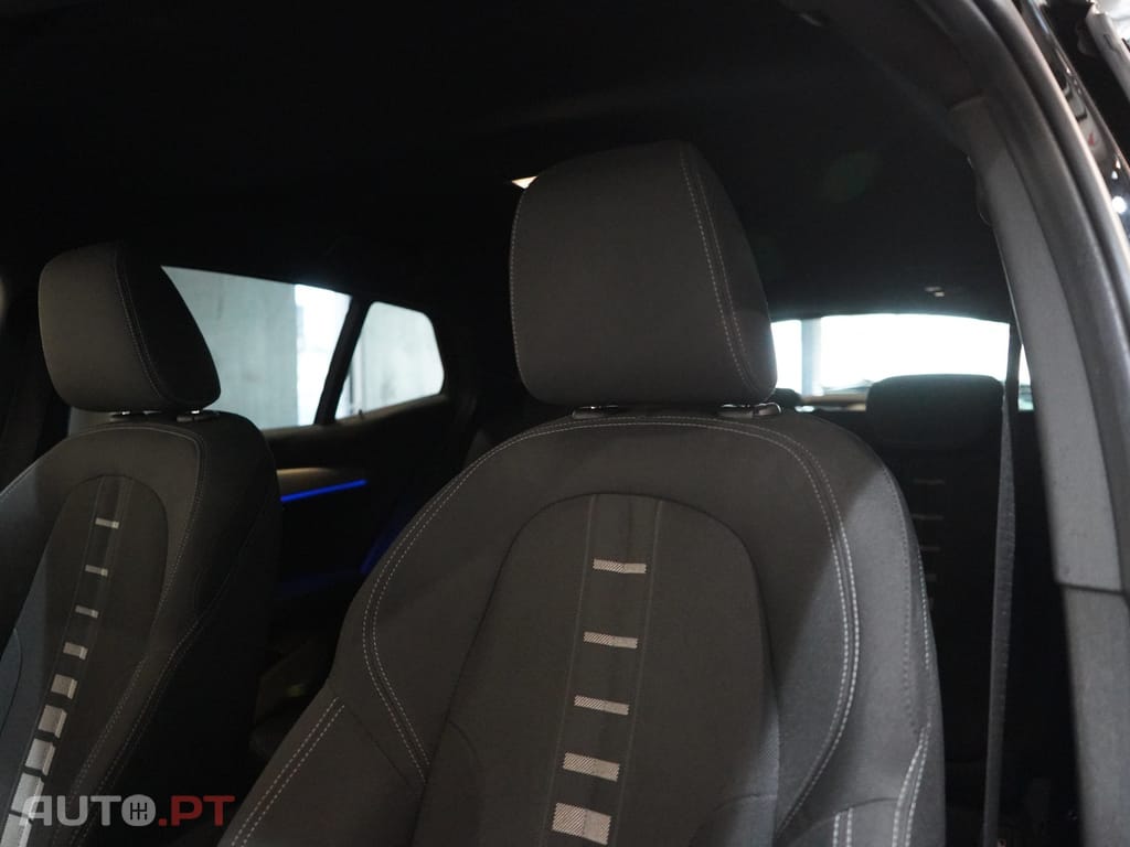 BMW X2 16 d sDrive Auto