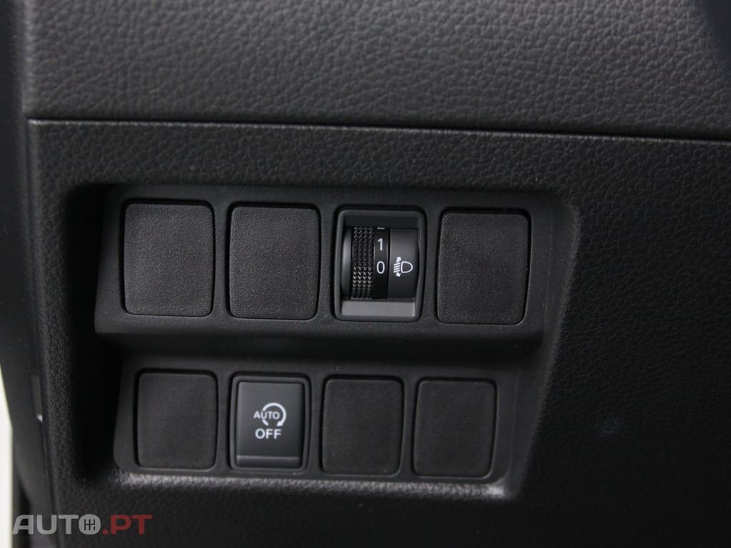 Nissan Qashqai Outro
