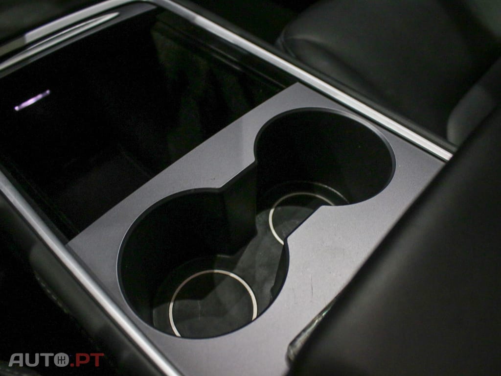 Tesla Model 3 Long Range AWD Dual Motor