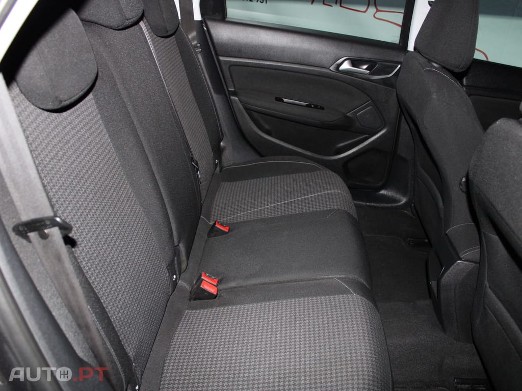 Peugeot 308 SW 1.5 BlueHDi Business Line