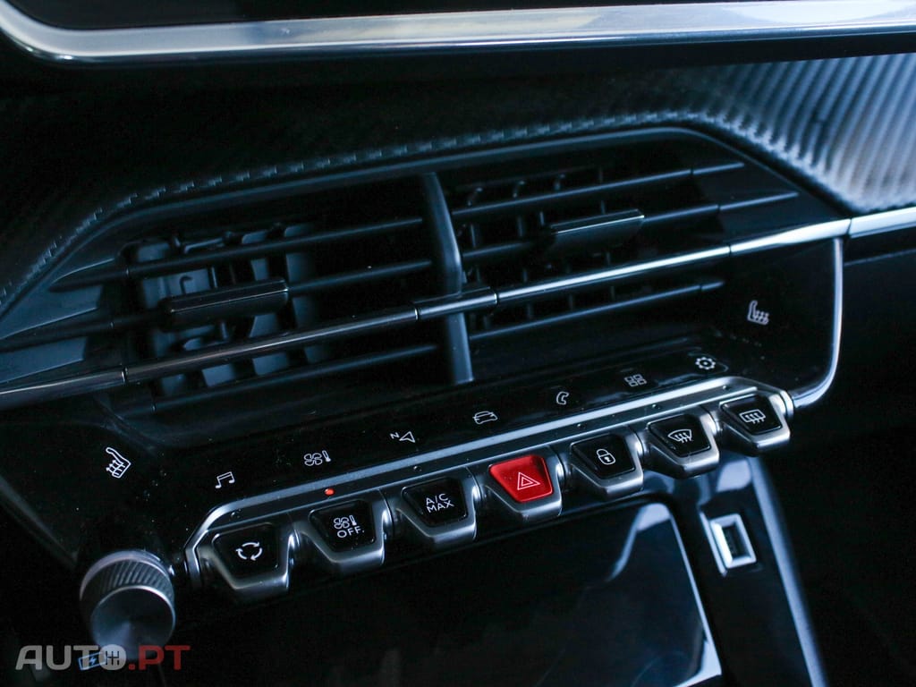 Peugeot 2008 1.2 PureTech Allure