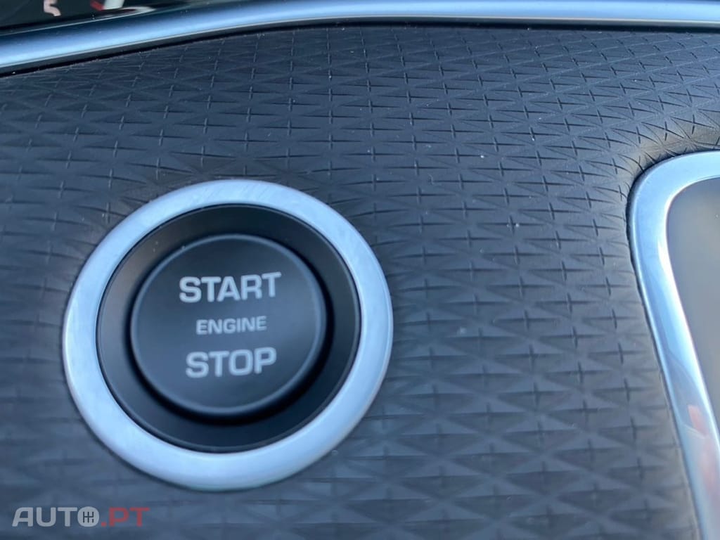 Land Rover Evoque 2.0 D150 AWD HSE Auto
