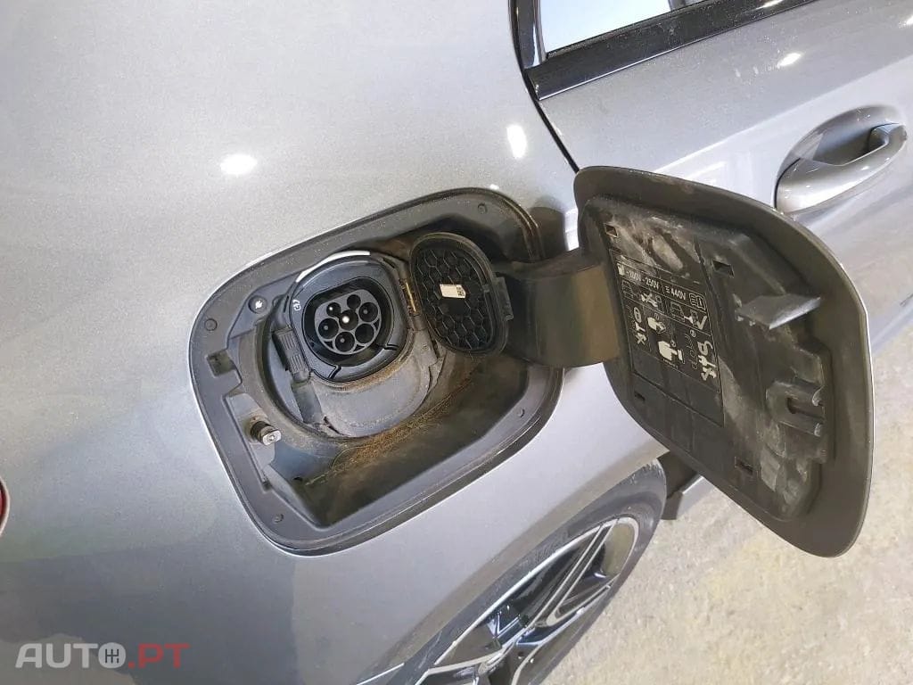 Mercedes-Benz A 250 e Style Plus
