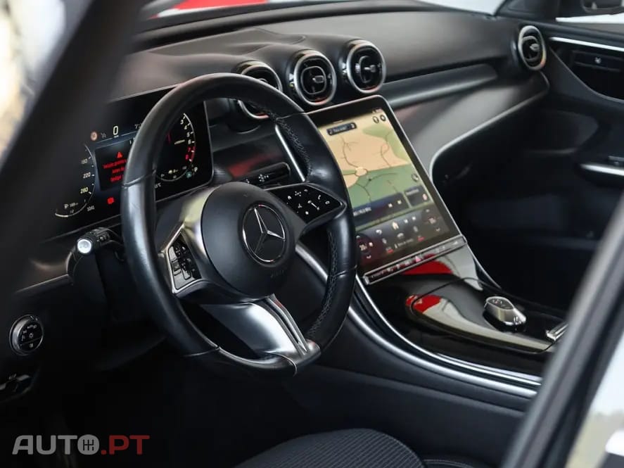 Mercedes-Benz C 300 e AMG Line