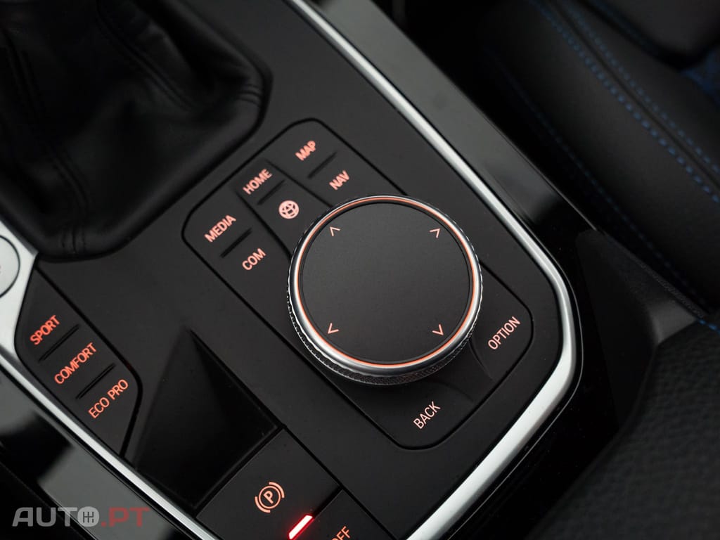 BMW 116 d Pack Desportivo M