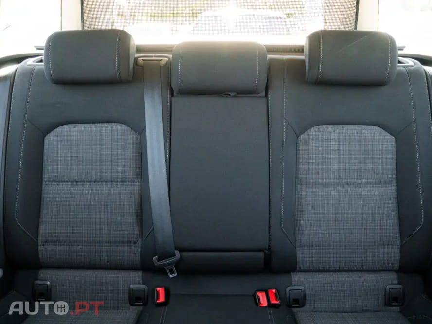 Volkswagen Passat Variant 2.0 TDI Elegance DSG