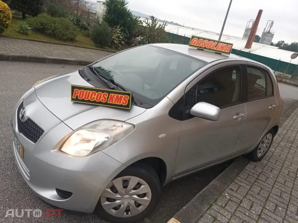 Toyota Yaris 1.0 VVT-i AC