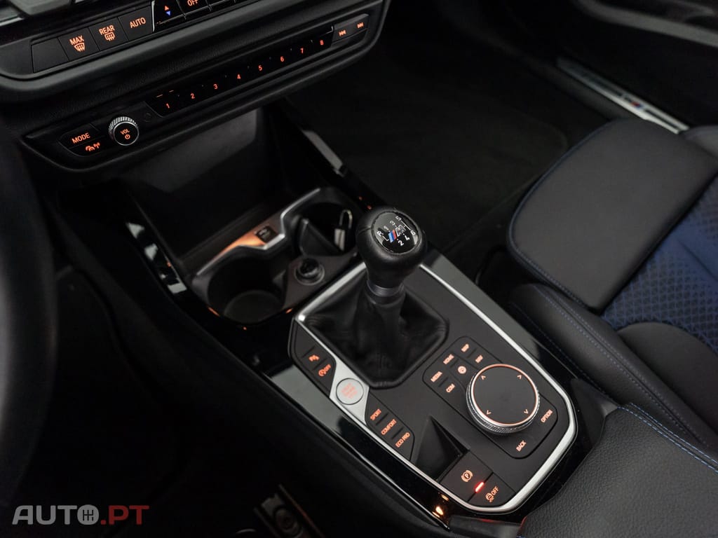 BMW 116 d Pack Desportivo M