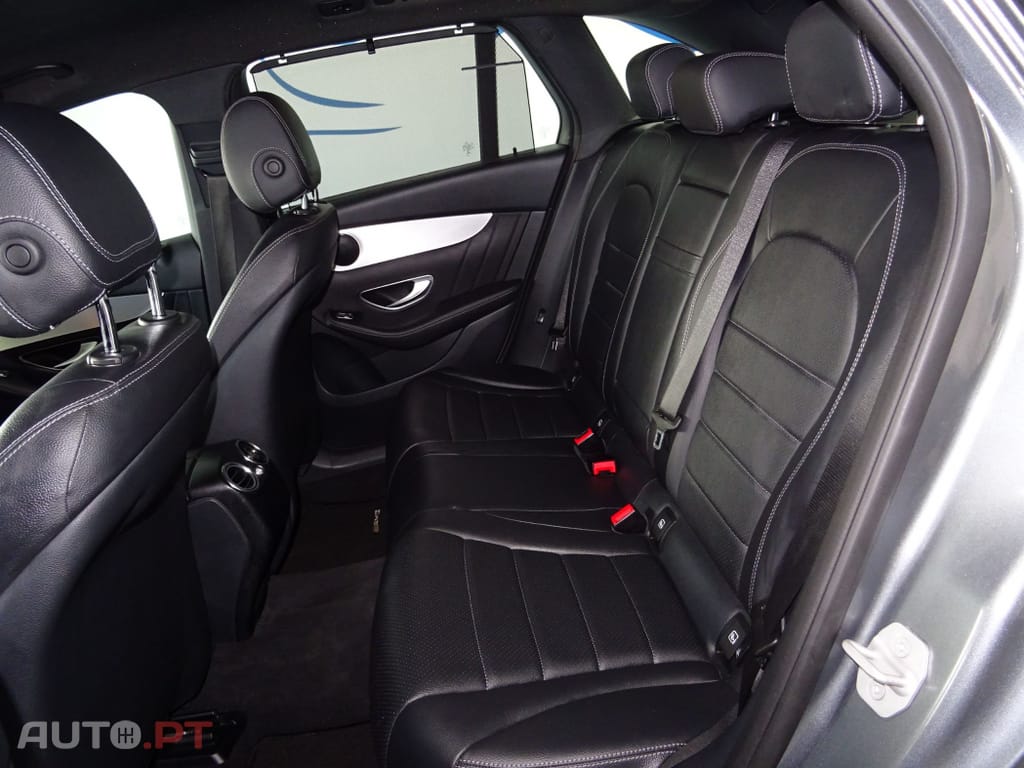 Mercedes-Benz GLC 220 d amg  Auto-9G 4Matic