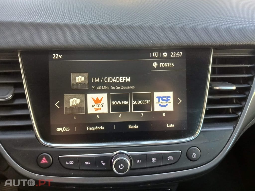 Opel Crossland 1.2 T Design & Tech