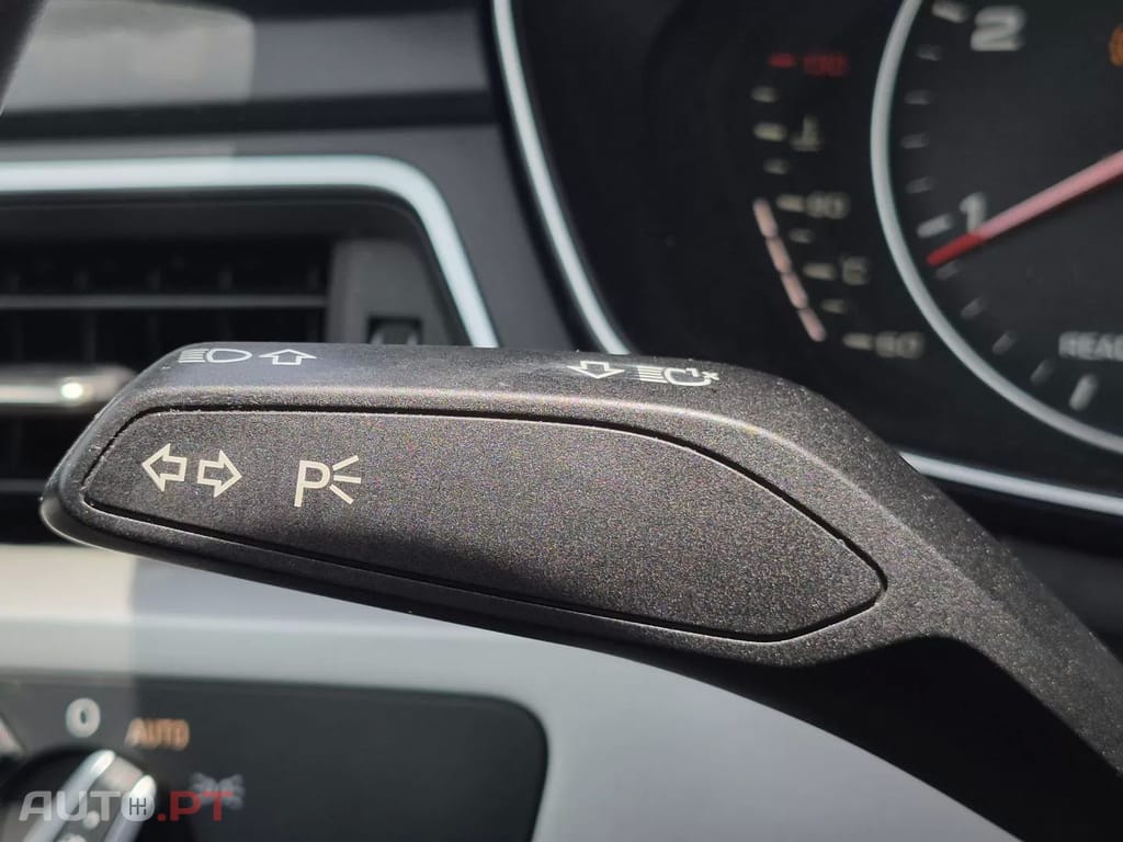 Audi A4 2.0 TDI Advance