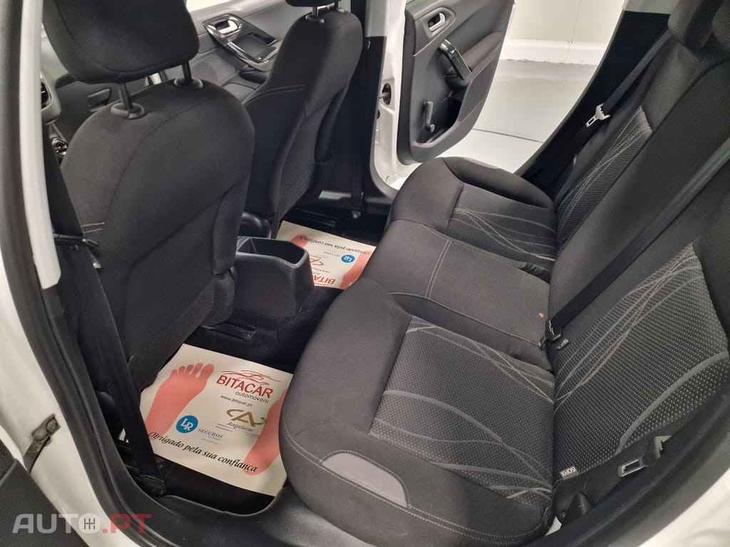 Peugeot 208 1.4 HDi Active