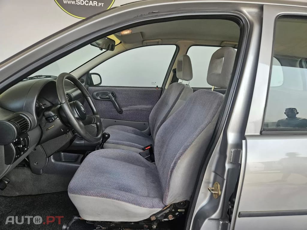 Opel Corsa 1.2 16V City