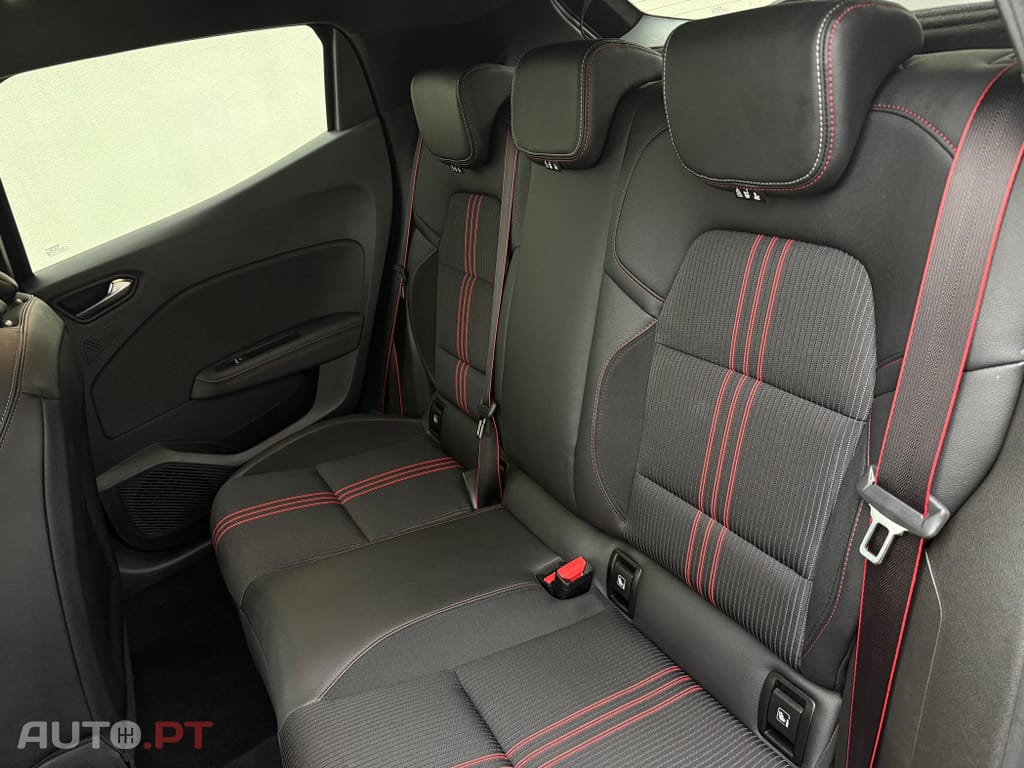 Renault Clio 1.0 TCe RS Line CVT