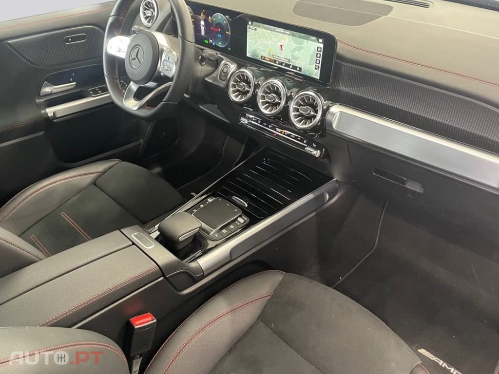 Mercedes-Benz EQB 350 4M AMG-Line I.V.A DEDUTIVEL 