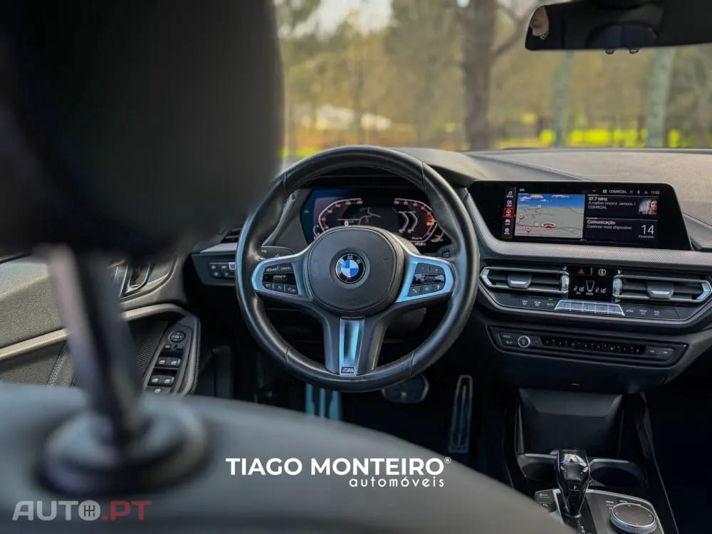 BMW 218 i Pack Desportivo M