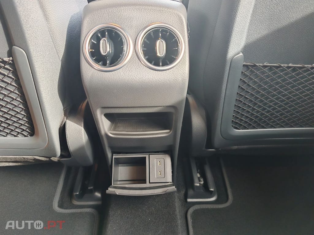 Mercedes-Benz EQB 250+ Edition AMG Advanced Plus  I.V.A DEDUTÍVEL