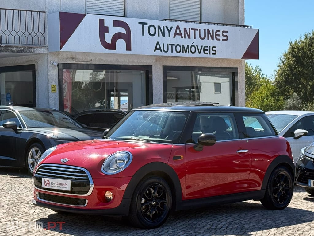 MINI Cooper Cooper D