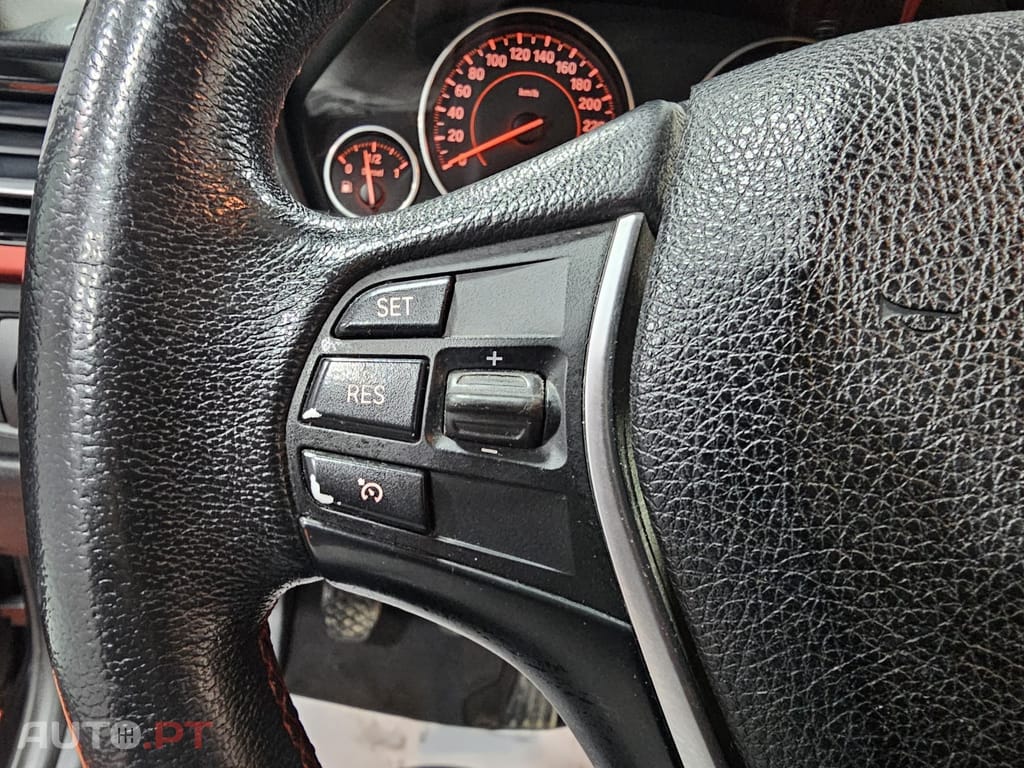 BMW 318 d Touring Line Sport