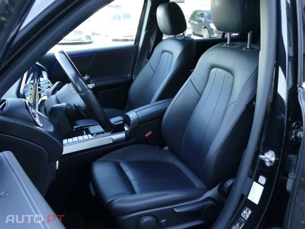 Mercedes-Benz EQB 300 4Matic