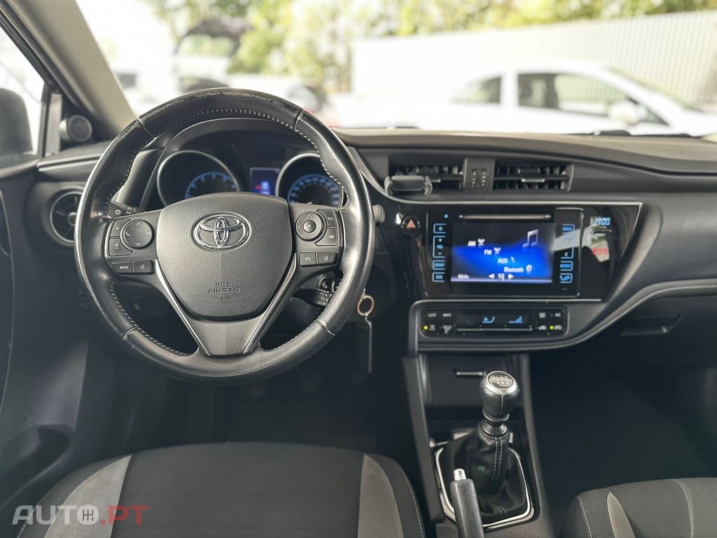 Toyota Auris 1.2T Comfort+Pack Sport