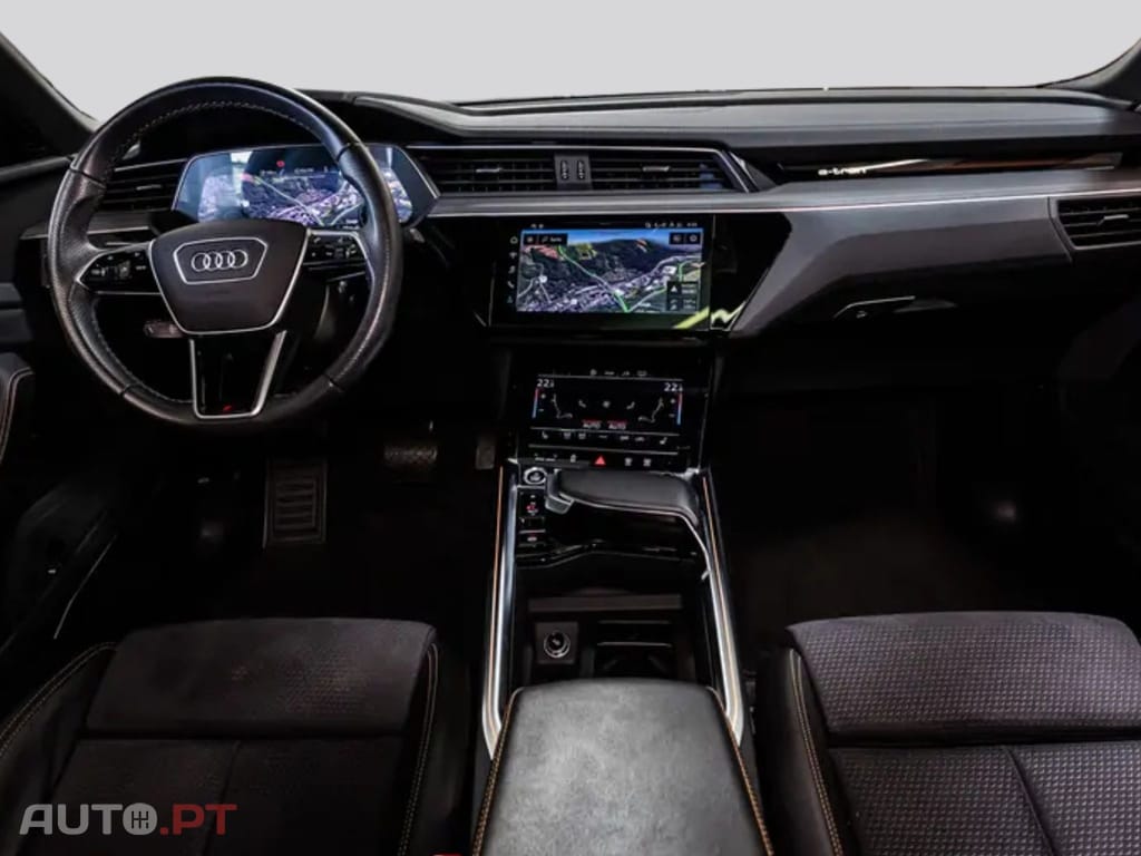 Audi E-Tron I.V.A DEDUTIVEL 55 S LINE